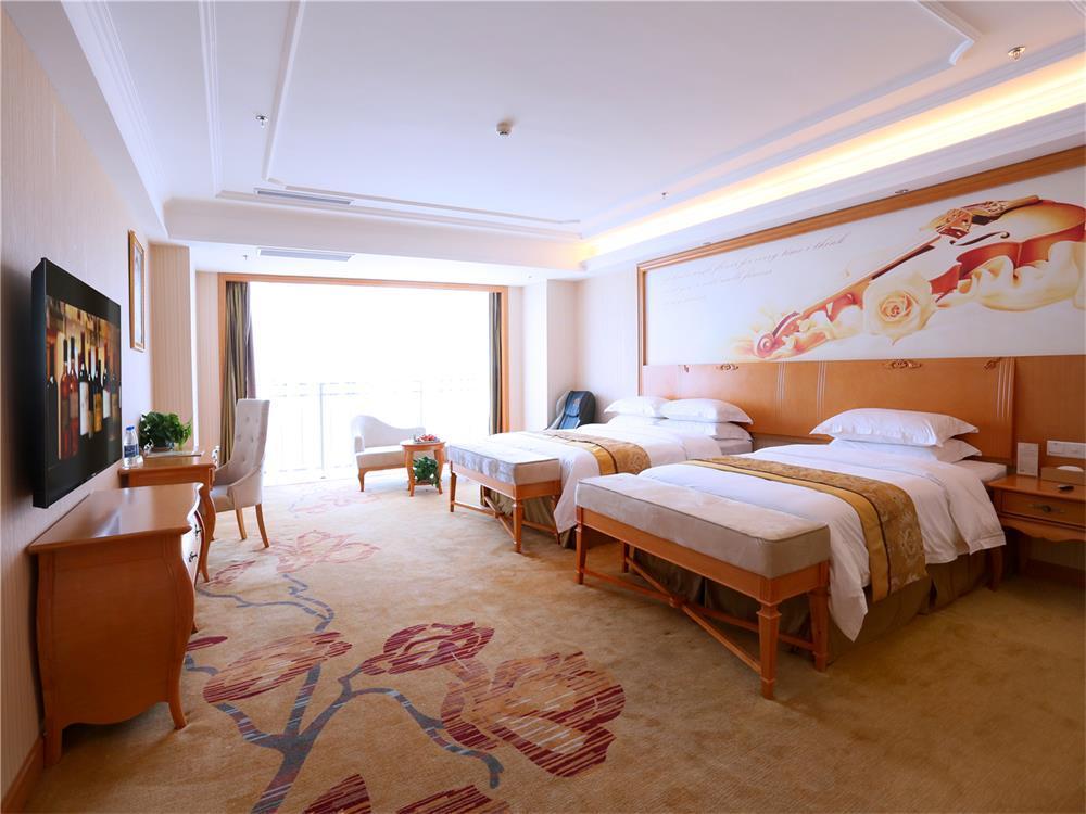 Vienna International Hotel Yantai Changjiang Road Xingyi Square Branch Ngoại thất bức ảnh